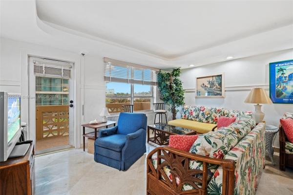 The Plaza Of Bal Harbour, 10185 Collins Ave #320, Bal Harbour, Florida 33154, image 2