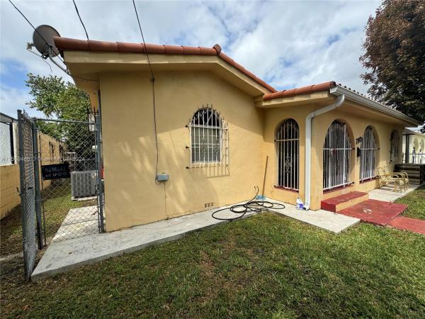 Nelsen Park, 710 NW 19th Ct, Miami, Florida 33125, image 1