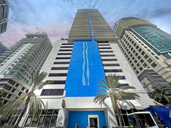 The Club At Brickell Bay, 1200 Brickell Bay Dr #3814, Miami, Florida 33131, image 2