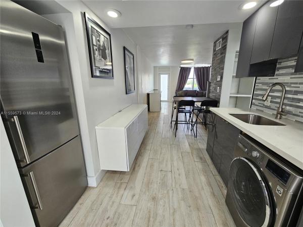 910 Jefferson Towers, 910 Jefferson Ave #5B, Miami Beach, Florida 33139, image 1