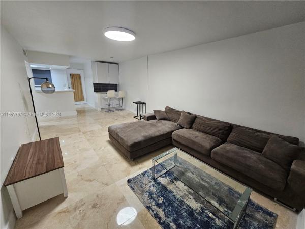 910 Jefferson Towers, 910 Jefferson Ave #2C, Miami Beach, Florida 33139, image 3
