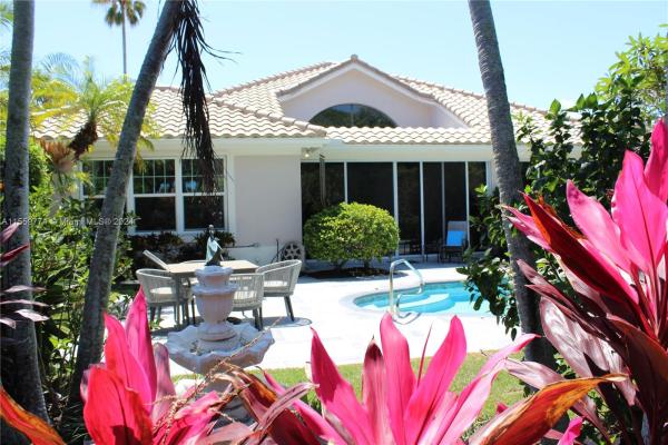 Southern Cay At Jonathan's Landing, 3332 Southern Cay Dr, Jupiter, Florida 33477, image 3