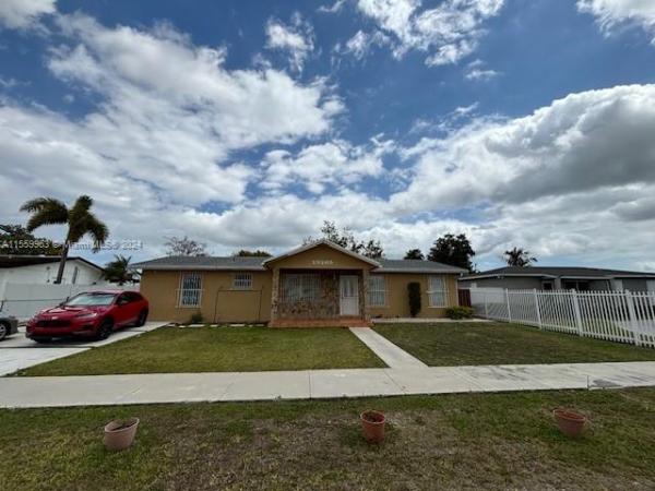 Princetonian, 25265 SW 124th Pl, Princeton, Florida 33032, image 3