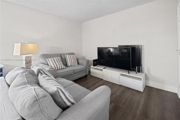 Grand Vista, 8851 NW 119th St #3416-3, Hialeah Gardens, Florida 33018, image 2
