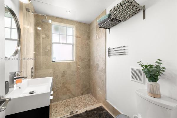 Palm Garden, 752 Meridian Ave #19, Miami Beach, Florida 33139, image 1