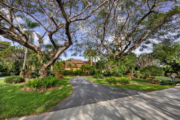 Kendall No HOA, 11590 SW 94th Ave, Kendall, Florida 33176, image 3