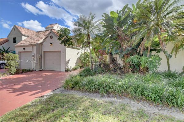 L'Ambiance Of Via Verde, 6354 Las Flores Dr, Boca Raton, Florida 33433, image 2