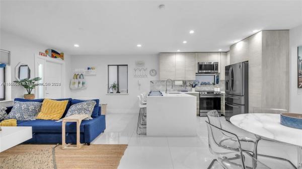 Hollywood Beach, 2911 N Ocean Dr, Hollywood, Florida 33019, image 3
