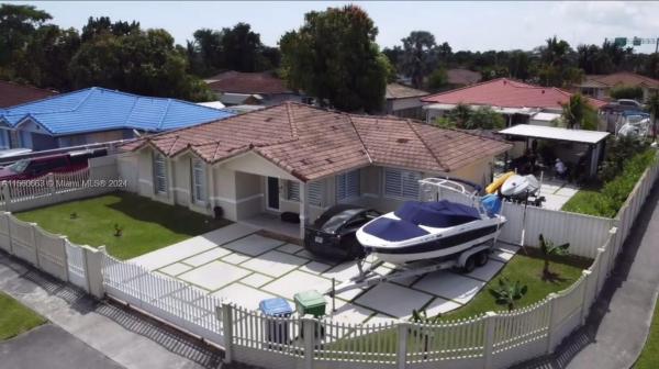Torrent, 11380 SW 180th St, West Perrine, Florida 33157, image 1