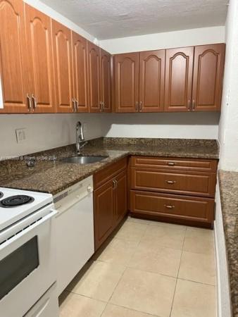 Doral Gardens, 4660 NW 79th Ave #1C, Doral, Florida 33166, image 3