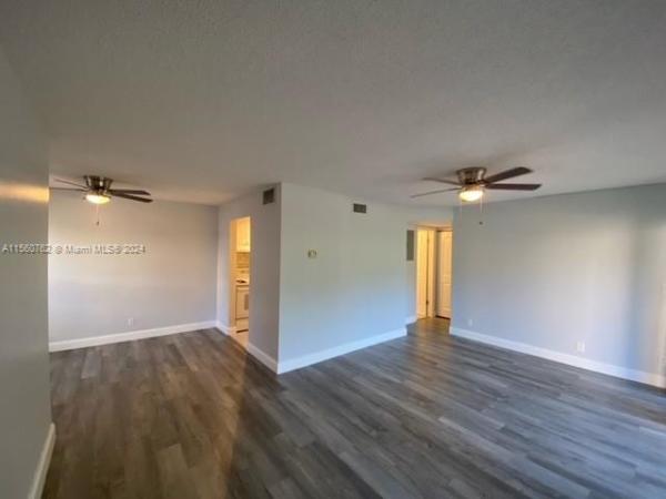 Country Village, 12422 Alternate A1a #Q7, Palm Beach Gardens, Florida 33410, image 2