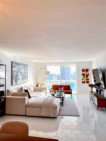 Golden Horn, 437 Golden Isles Dr #15E, Hallandale Beach, Florida 33009, image 2