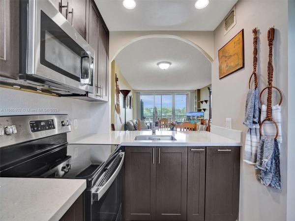 Royal Park, 110 Royal Park Dr #4F, Oakland Park, Florida 33309, image 1