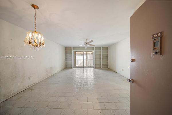Kendall Acres, 10383 N Kendall Dr #N6, Kendall, Florida 33176, image 3