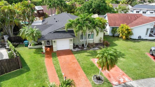 Woodfield, 10634 SW 144th Ct, The Hammocks, Florida 33186, image 3