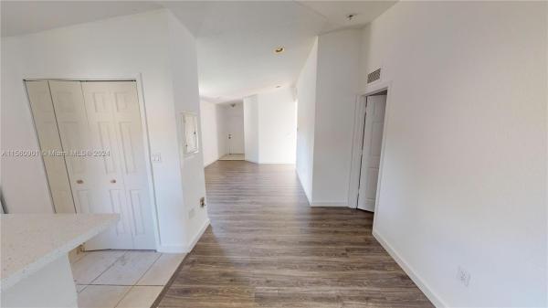 Venetia Gardens South, 2911 SE 13th Rd #206-40, Homestead, Florida 33035, image 2