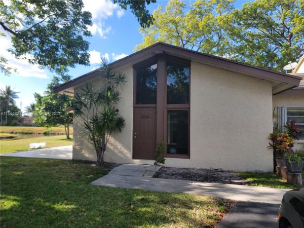 Apple Creek, 7551 W Sunrise Blvd #7551, Plantation, Florida 33313, image 1