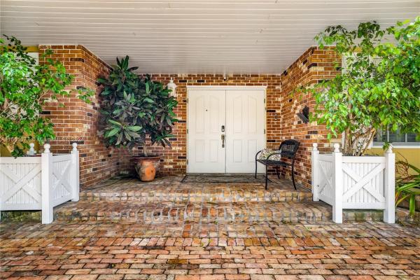 Trest Acres, 6450 SW 120th St, Pinecrest, Florida 33156, image 3