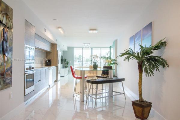 Peloro, 6620 Indian Creek Dr #109, Miami Beach, Florida 33141, image 3