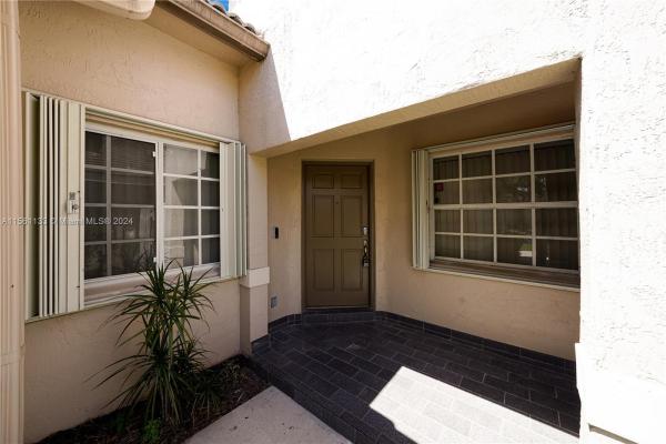 Tiffany Cove At Silver Lakes, 17645 SW 6th St, Pembroke Pines, Florida 33029, image 2