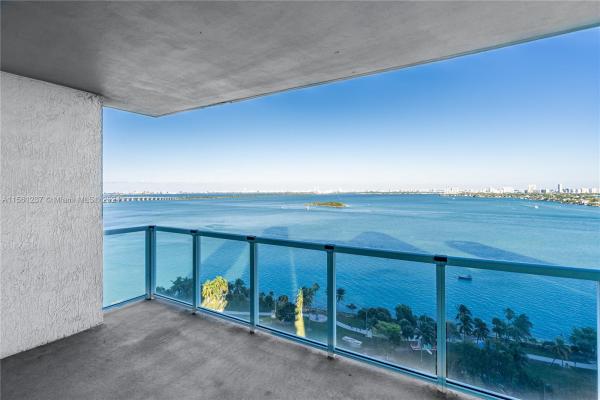Quantum On The Bay, 1900 N Bayshore Dr #1801, Miami, Florida 33132, image 2