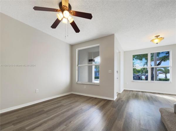 Tiffany Lakes, 8525 SW 152nd Ave #279, Kendall West, Florida 33193, image 3