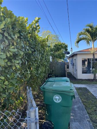 Rosemont Park, 2000 NW 27th St, Miami, Florida 33142, image 3