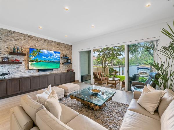 Casa Las Olas, 85 Hendricks Isle, Fort Lauderdale, Florida 33301, image 1