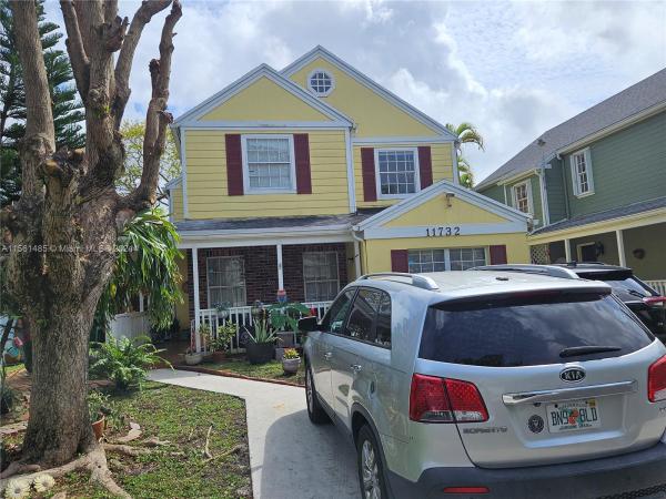 Towngate South, 11732 SW 119th Ter, Kendall, Florida 33186, image 3