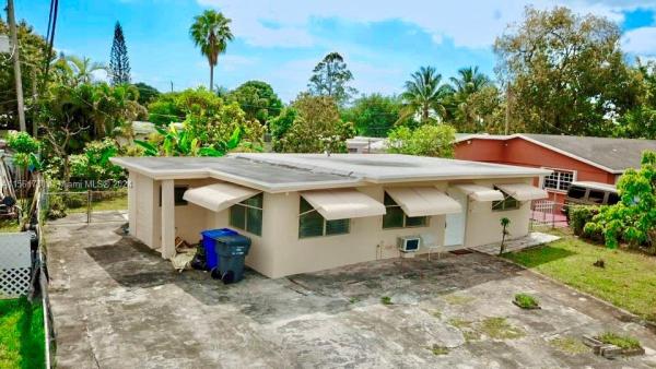 Cresthaven, 501 S 62nd Ave, Hollywood, Florida 33023, image 1