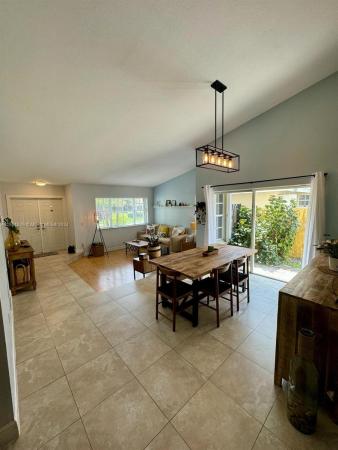 Park Isle At Lakes Of The Meadow, 14911 SW 42nd Ter, Kendall West, Florida 33185, image 3