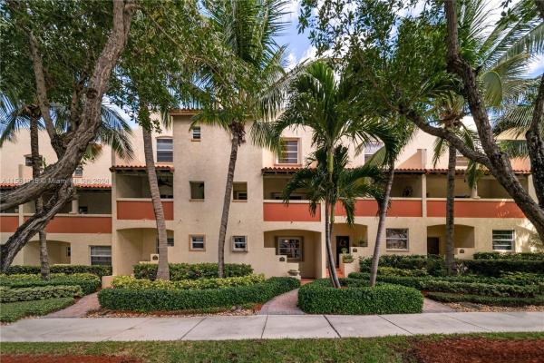 Blue Water Beach, 3237 NE 5th Ct, Pompano Beach, Florida 33062, image 1