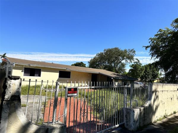 Ives Estates Residential, 19661 NE 10th Pl, Ives Estates, Florida 33179, image 1