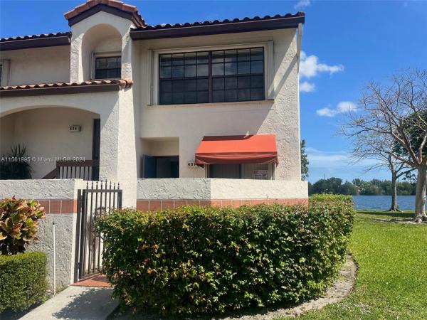 Lincoln Square, 407 Lincoln Ct #none, Deerfield Beach, Florida 33442, image 1
