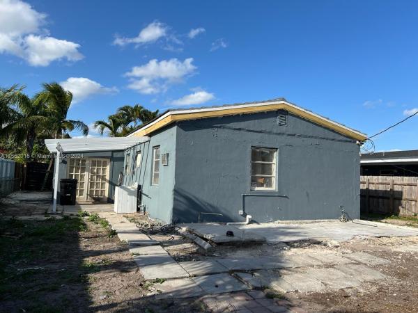 Fulford By The Sea, 1524 NE 182nd St, North Miami Beach, Florida 33162, image 3