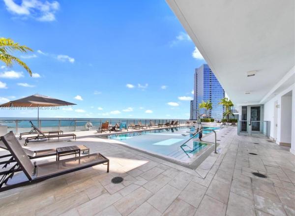 Brickell House, Miami, Florida 33131, image 1