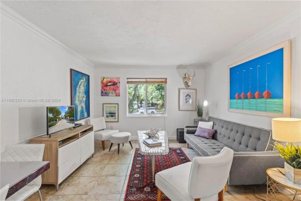 Monterey Gardens Of Pinecrest, 8617 SW 68th Ct #24, Pinecrest, Florida 33156, image 1