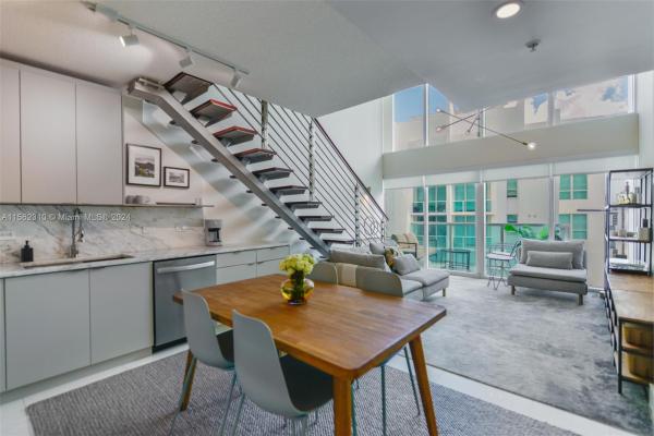 Brickell On The River South Tower, 41 SE 5th St #2315, Miami, Florida 33131, image 1