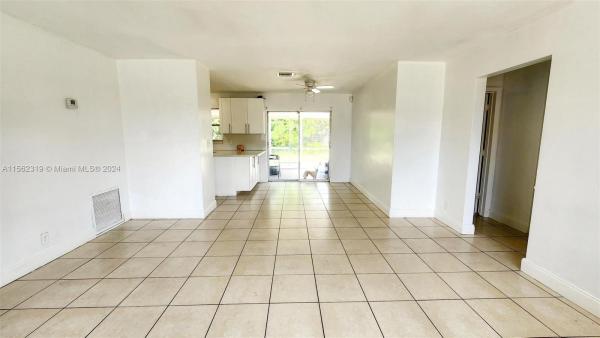 East Gate Estates, 3679 NW 28th Ct, Lauderdale Lakes, Florida 33311, image 3