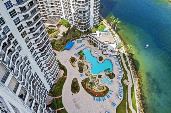Mystic Pointe Tower 200, 19101 Mystic Pointe Dr #2512, Aventura, Florida 33180, image 1