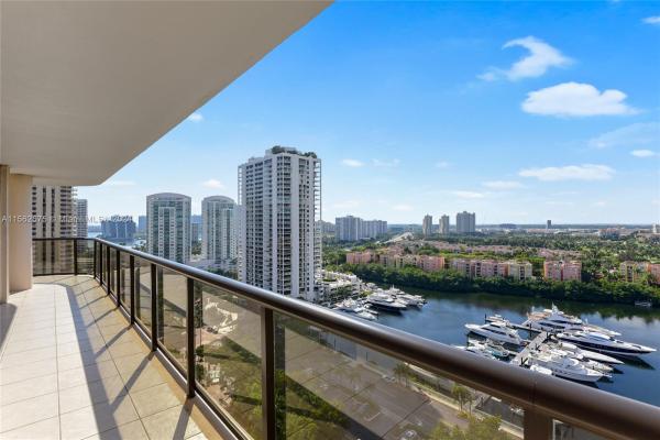 Turnberry Isle South, 19667 Turnberry Way #18D, Aventura, Florida 33180, image 3