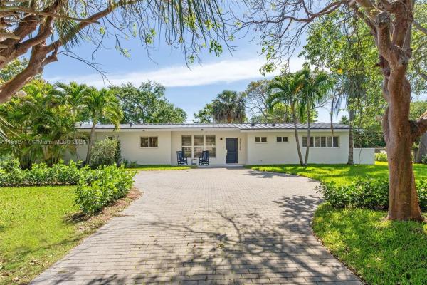 Pine Tree Heights, 12725 SW 82nd Ave, Pinecrest, Florida 33156, image 1