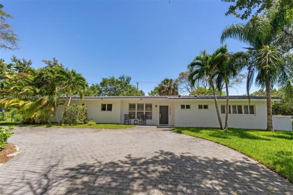 Pine Tree Heights, 12725 SW 82nd Ave, Pinecrest, Florida 33156, image 3