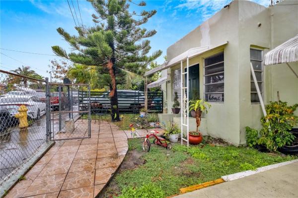 West End Park, 1251 NW 26th St, Miami, Florida 33142, image 1