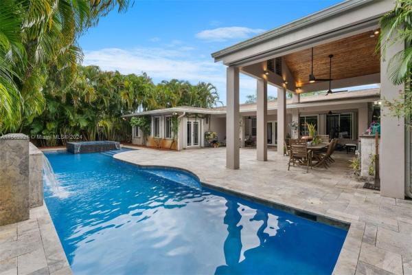 17121 NE 11th Ave, North Miami Beach, Florida 33162, image 2