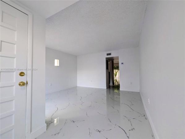 Alhambra Manors, 3607 SW 17th St #3607, Miami, Florida 33145, image 3
