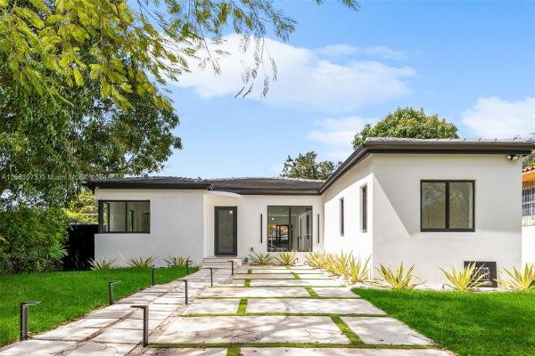 Brickell Estates, 530 SW 18th Ter, Miami, Florida 33129, image 1