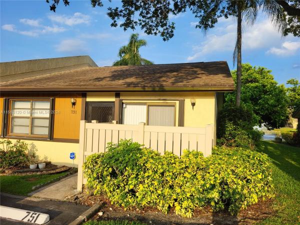 Woodlake Isles, 751 Banks Rd #751, Margate, Florida 33063, image 1