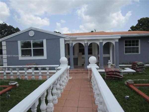 Washington Heights, 2437 Dewey St, Hollywood, Florida 33020, image 1