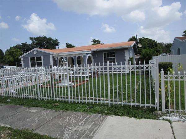 Washington Heights, 2437 Dewey St, Hollywood, Florida 33020, image 2